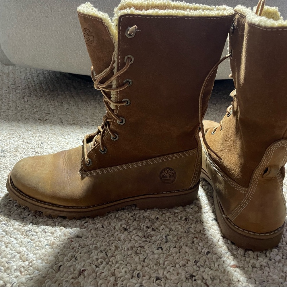 Timberland Tan High-Top Boots